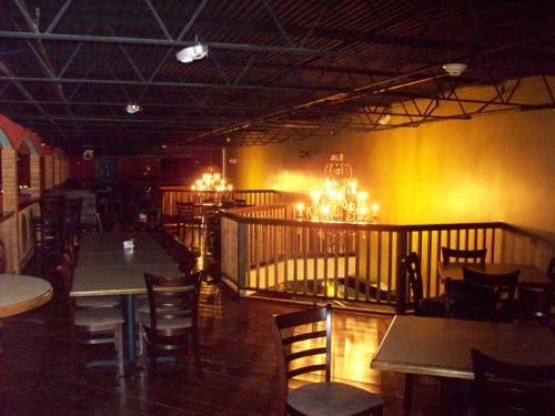Mezzanine in restaurant in Columbus, MS